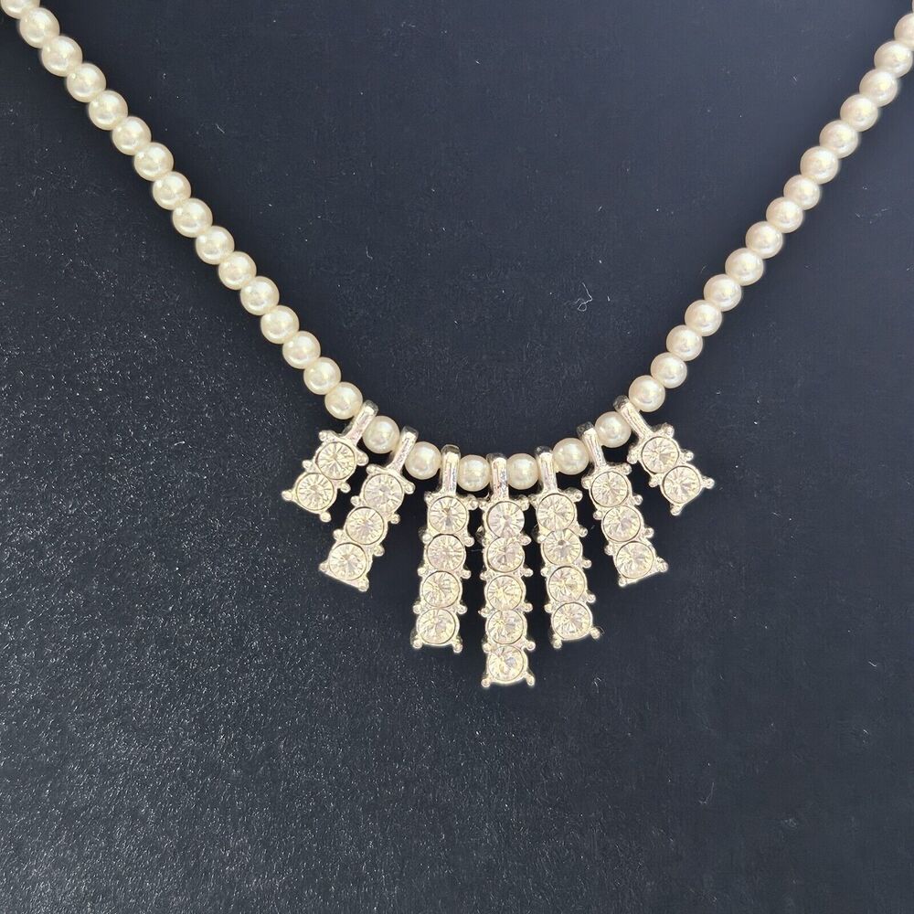 Napier Silver Tone Faux Pearl And Rhinestone Necklace 16-18" - Picture 5 of 14